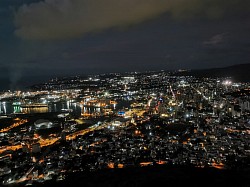 Port Louis by Night hiking